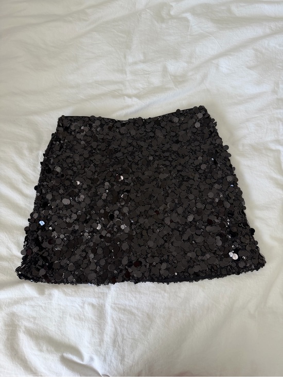 Abercrombie & Fitch Dresses & Skirts - Abercrombie & Fitch Black Sequin Mini Skirt